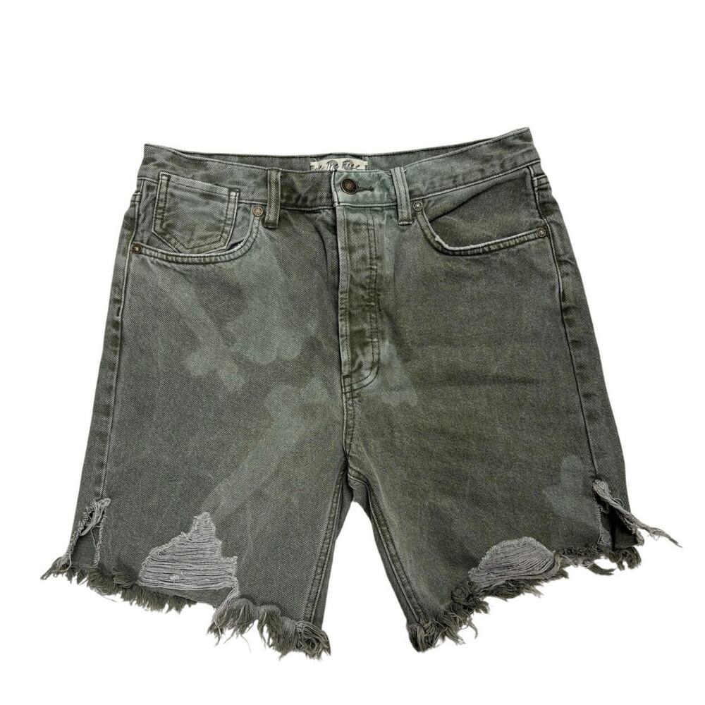 Free People Distressed Denim Shorts 🖤 Faded Dark Green‑Gray Cutoffs 💚 Size 28